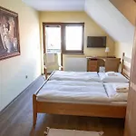 U Teodora
