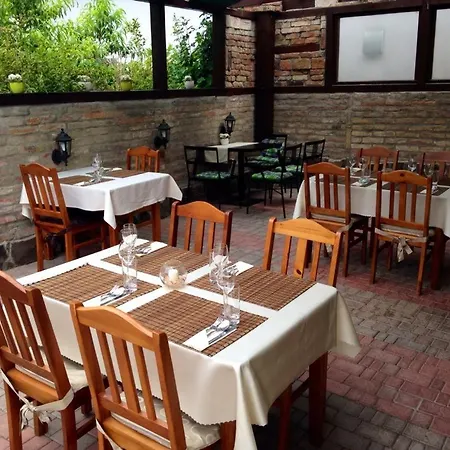 U Teodora Bratislava